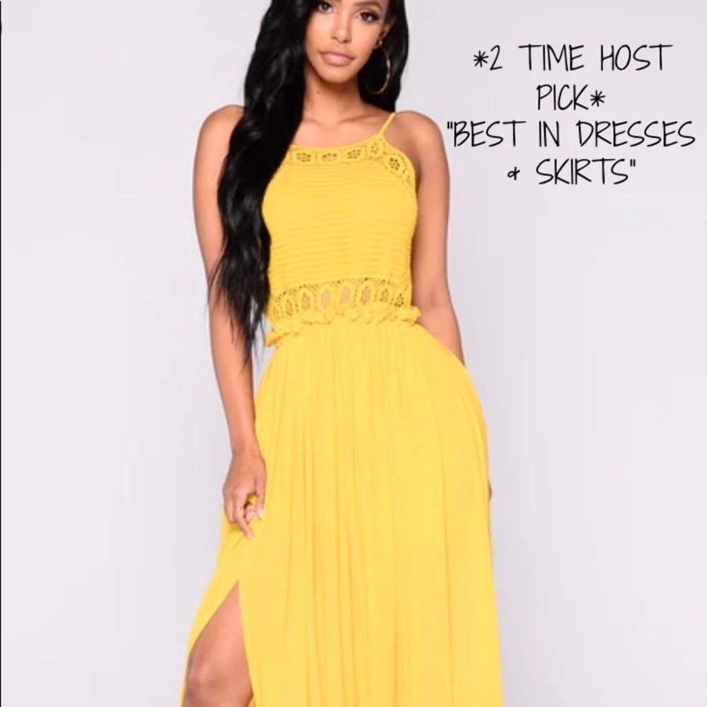 🎉2X HP!🎉 Clara Backless Crochet Maxi Dress